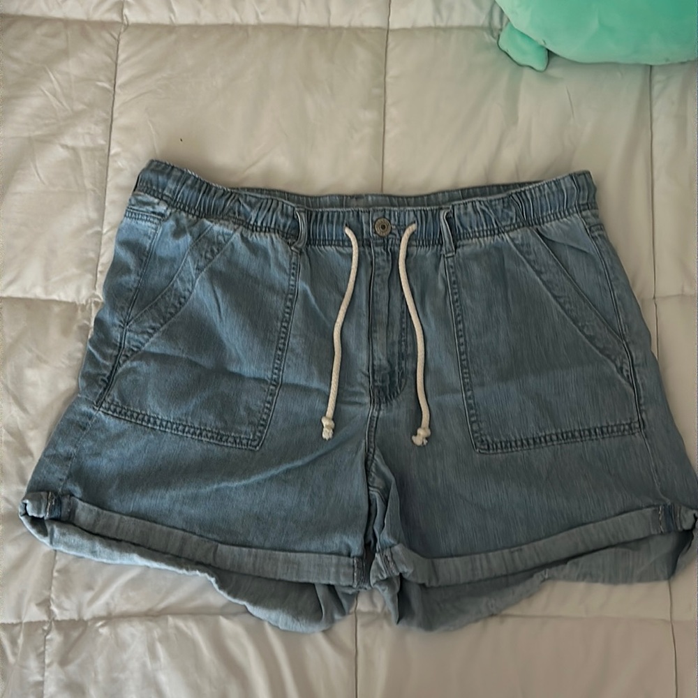 American Eagle High Waisted Blue Jean Shorts